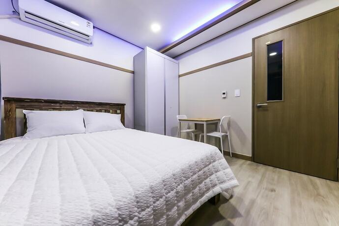 Imagen de la habitación del Hotel 1820 Pension. Foto 11