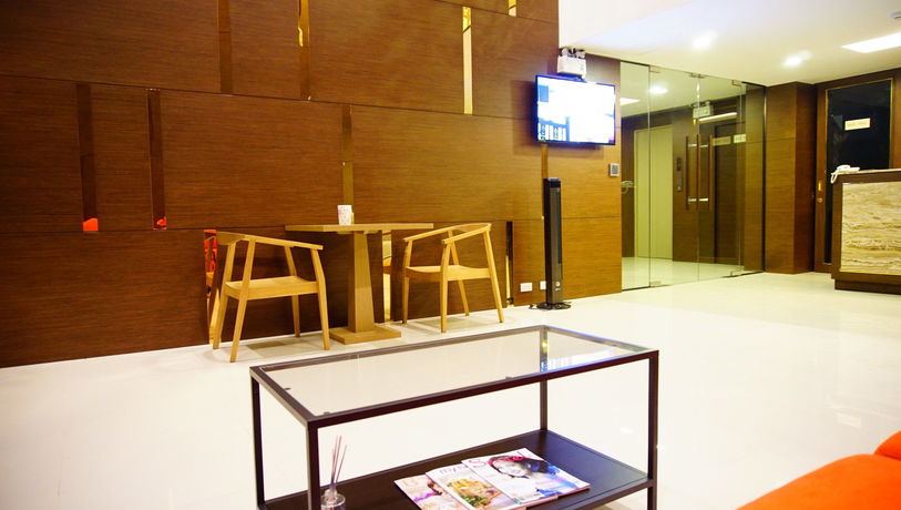 Imagen de los exteriores del Hotel 185 Residence. Foto 10