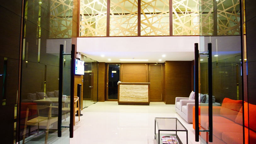 Imagen de los exteriores del Hotel 185 Residence. Foto 11