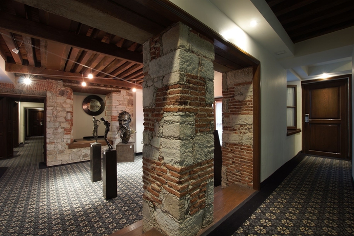 Imagen de los interiores del Hotel 1850 Boutique. Foto 15