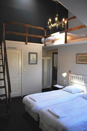 Imagen de la habitación del Hotel 1875. Foto 2