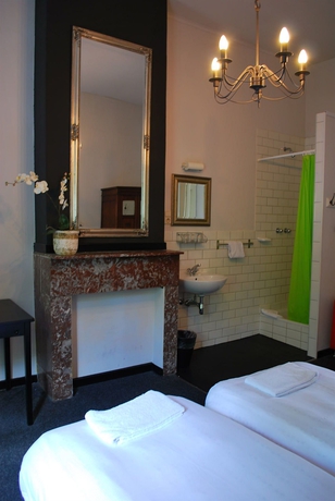 Imagen de la habitación del Hotel 1875. Foto 4