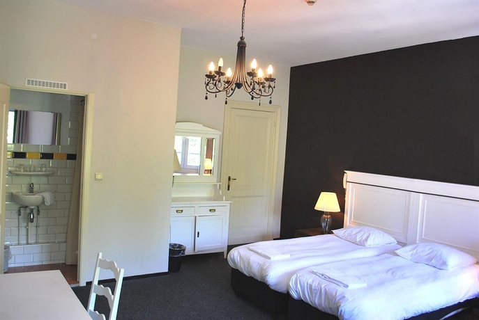 Imagen de la habitación del Hotel 1875. Foto 5