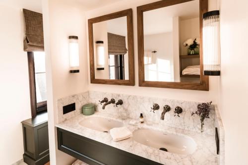 Imagen de la habitación del Hotel 1898 The Post. Foto 8