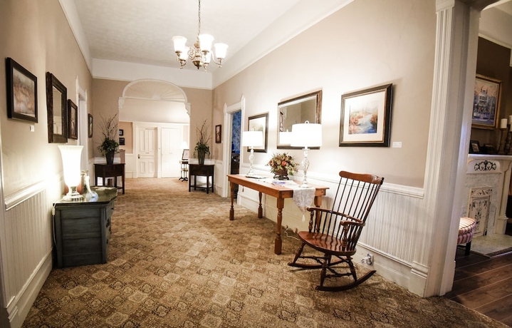 Imagen de los interiores del Hotel 1898 Waverly Inn. Foto 18