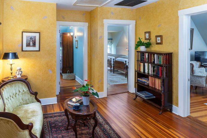 Imagen de los interiores del Hotel 1899 Wright Inn and Carriage House. Foto 17