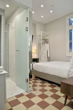 Imagen de la habitación del Hotel 1900 Athenian House. Foto 20