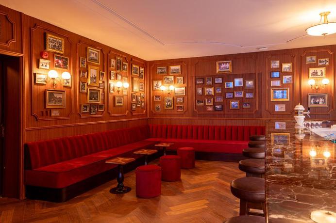 Imagen del bar/restaurante del Hotel 1904 Benfica Hotel FLH Hotels. Foto 2