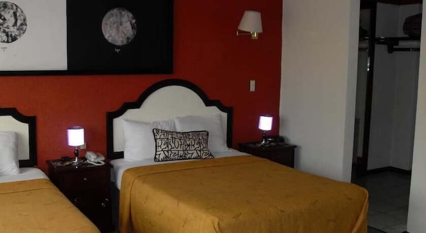 Imagen de la habitación del Hotel 1904. Foto 13