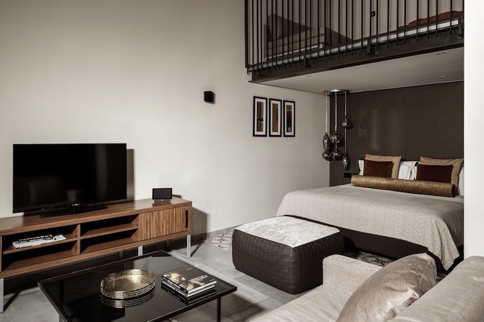 Imagen de la habitación del Hotel 1926 Le Parisot Boutique Suites. Foto 8