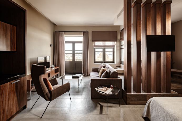 Imagen de la habitación del Hotel 1926 Le Parisot Boutique Suites. Foto 19