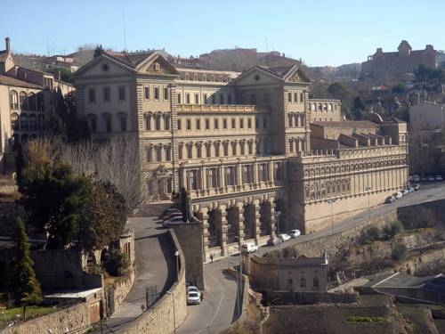 Imagen general del Hotel 1948 Manresa. Foto 14