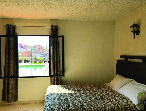 Imagen de la habitación del Hotel 1988 Guanajuato. Foto 13