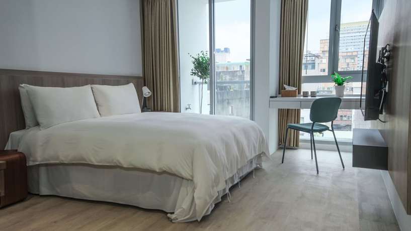Imagen de la habitación del Hotel 1LI7E HOTEL. Foto 2