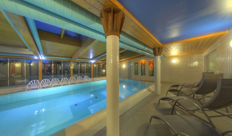 Imagen de la piscina del Hotel 1a Landhotel Schicklberg. Foto 19