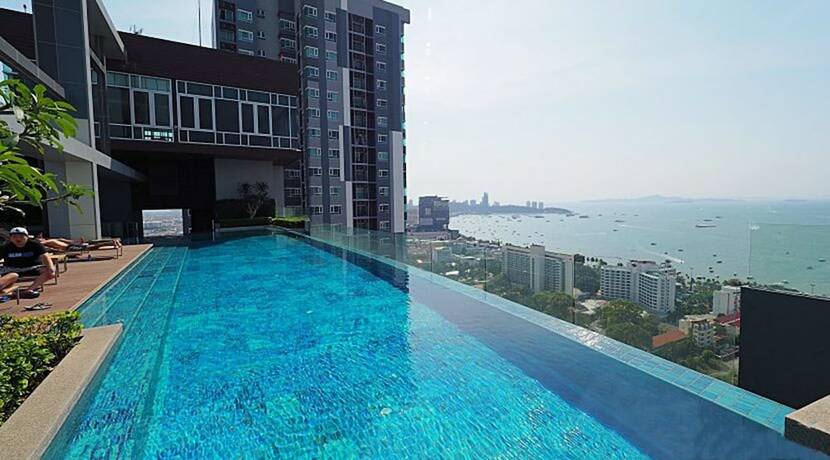 Imagen de la piscina del Hotel 1br Centric Sea 812 With Infinity Pool. Foto 19