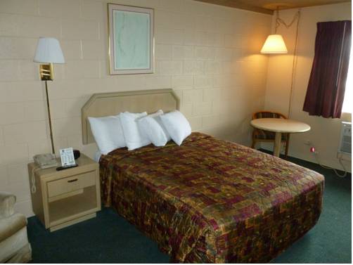 Imagen de la habitación del Hotel 1st Choice Inn Rawlins. Foto 14