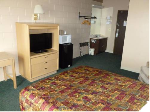 Imagen de la habitación del Hotel 1st Choice Inn Rawlins. Foto 15