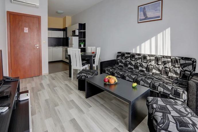 Imagen de la habitación del Hotel 1-st Line Izvora Golden Sands. Foto 7