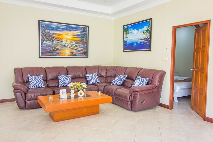 Imagen general del Hotel 2 Bed Majestic Villa Near Beach. Foto 5