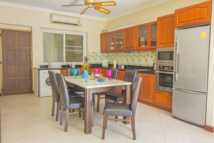 Imagen general del Hotel 2 Bed Majestic Villa Near Beach. Foto 14