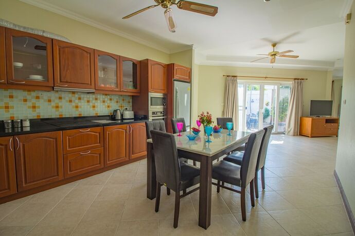 Imagen general del Hotel 2 Bed Majestic Villa Near Beach. Foto 15