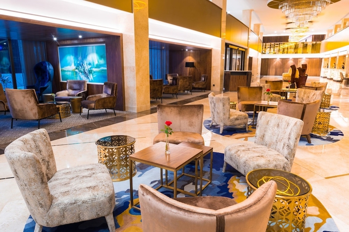 Imagen del bar/restaurante del Hotel 2 Fevrier, Lome. Foto 2