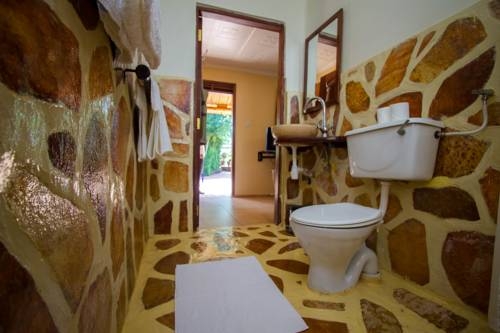 Imagen de la habitación del Hotel 2 Friends Guest House. Foto 8