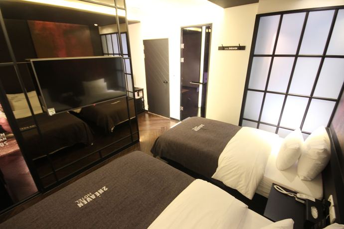 Imagen de la habitación del Hotel 2 Heaven. Foto 4