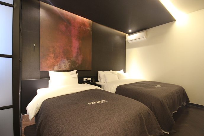 Imagen de la habitación del Hotel 2 Heaven. Foto 6