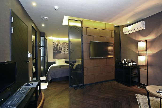 Imagen de la habitación del Hotel 2 Heaven. Foto 7