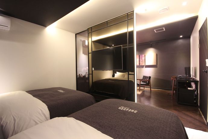 Imagen de la habitación del Hotel 2 Heaven. Foto 15