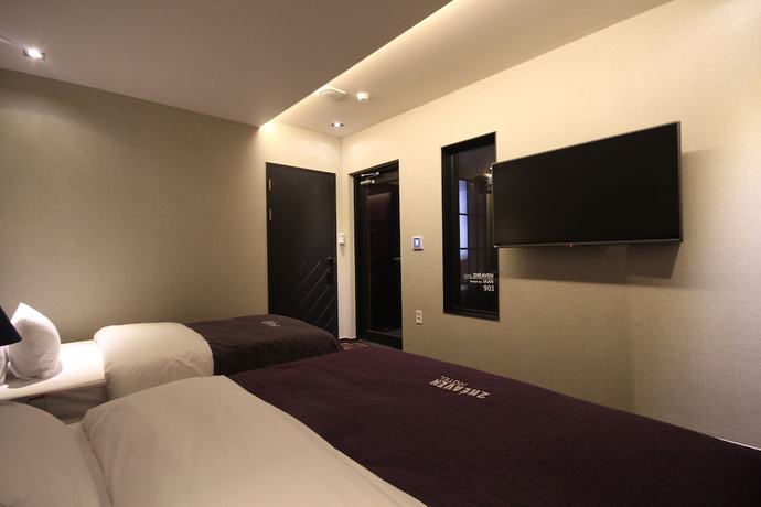 Imagen de la habitación del Hotel 2 Heaven. Foto 16