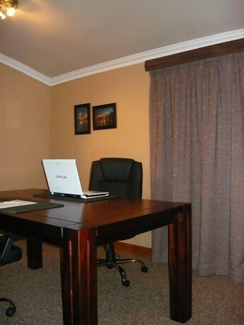 Imagen de los interiores del Hotel 2 Leafed Doors. Foto 17