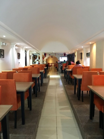 Imagen del bar/restaurante del Hotel 2 Mares. Foto 8