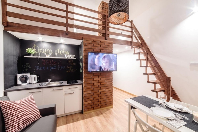 Imagen de la habitación del Hotel 2 Nights Apartments. Foto 5