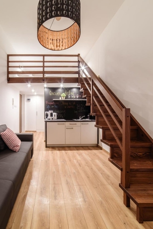 Imagen de la habitación del Hotel 2 Nights Apartments. Foto 7