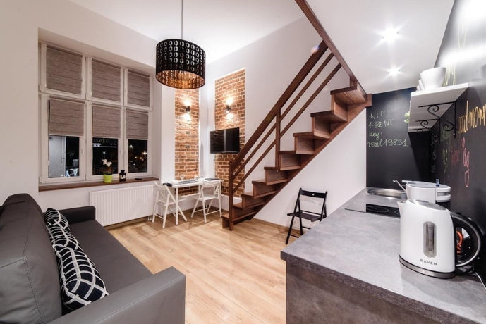 Imagen de la habitación del Hotel 2 Nights Apartments. Foto 17