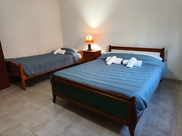 Imagen general del Hotel 2 ambientes a cuadras de la r&iacute;a. Foto 5