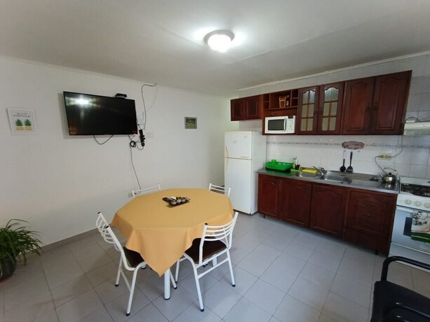 Imagen general del Hotel 2 ambientes a cuadras de la r&iacute;a. Foto 6