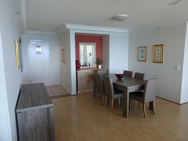 Imagen general del Hotel 2 and 3 Bedroom Apartments Within Crown Towers. Foto 5
