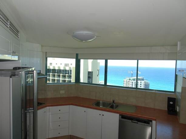 Imagen general del Hotel 2 and 3 Bedroom Apartments Within Crown Towers. Foto 6