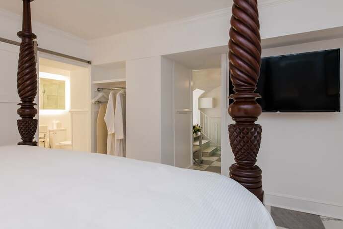 Imagen general del Hotel 20 South Battery. Foto 9