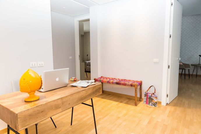 Imagen de los interiores del Hotel 200 Rooms and Terrace. Foto 17