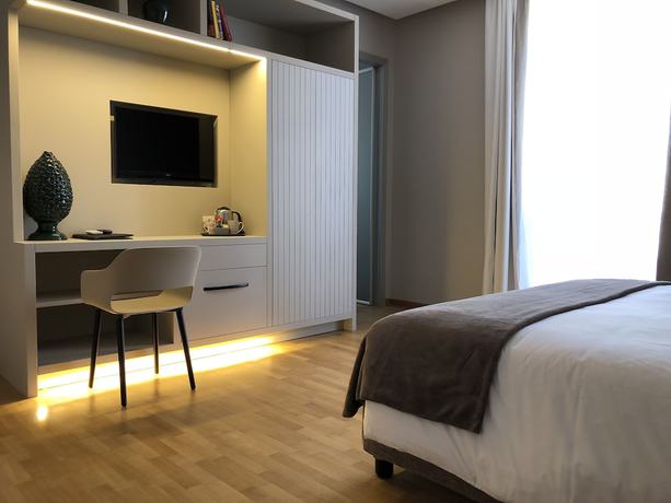 Imagen de la habitación del Hotel 200 Rooms and Terrace. Foto 13