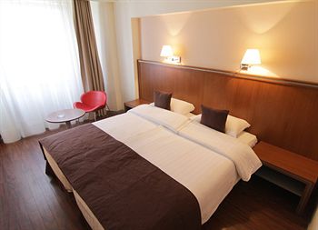Imagen de la habitación del Hotel 2000 HOTEL TIMISOARA. Foto 3