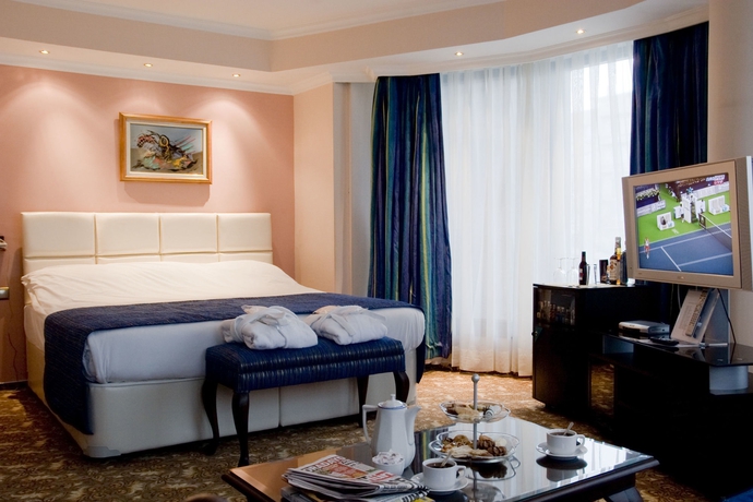 Imagen de la habitación del Hotel 2000 Kavaklidere. Foto 5