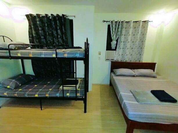 Imagen de la habitación del Hotel 2020 Travelers Inn. Foto 19