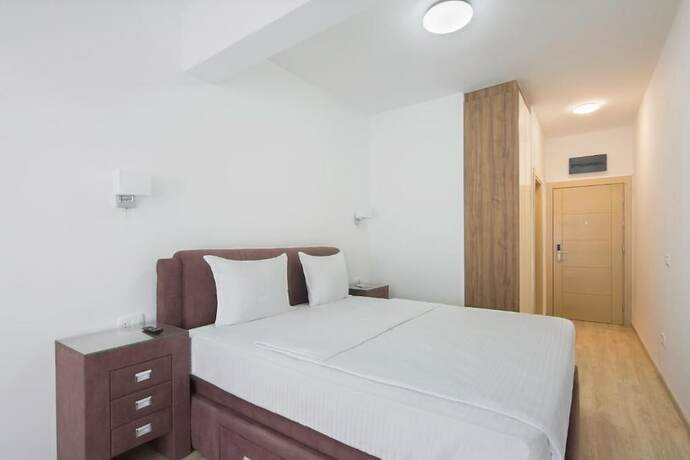 Imagen de la habitación del Hotel 219 Budva. Foto 15