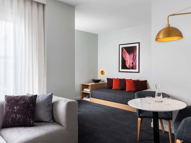 Imagen de la habitación del Hotel 21c Museum Chicago. Foto 9